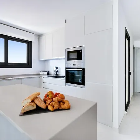 Sunset Cliffs Retreat By Costa Activa Breathtaking Sea Views & Steps To The Beach Apartment Benidorm