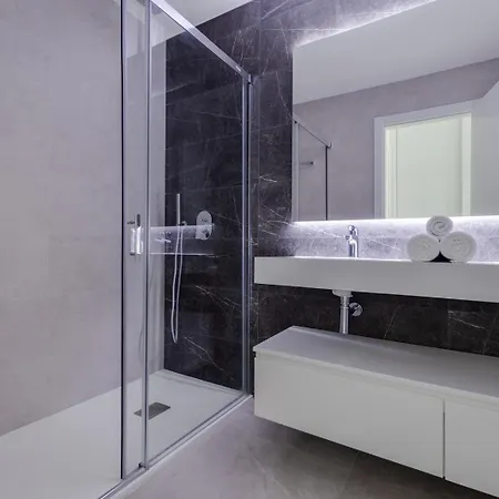Sunset Cliffs Retreat By Costa Activa Breathtaking Sea Views & Steps To The Beach Apartment Benidorm